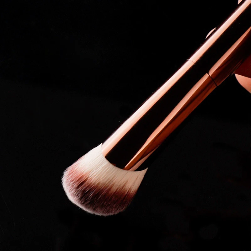 hourglass Ambient Soft Glow Foundation Makeup Brush - Slanted Soft Hair Liquid Cream Foundation Contour Cosmetics Beauty Tools