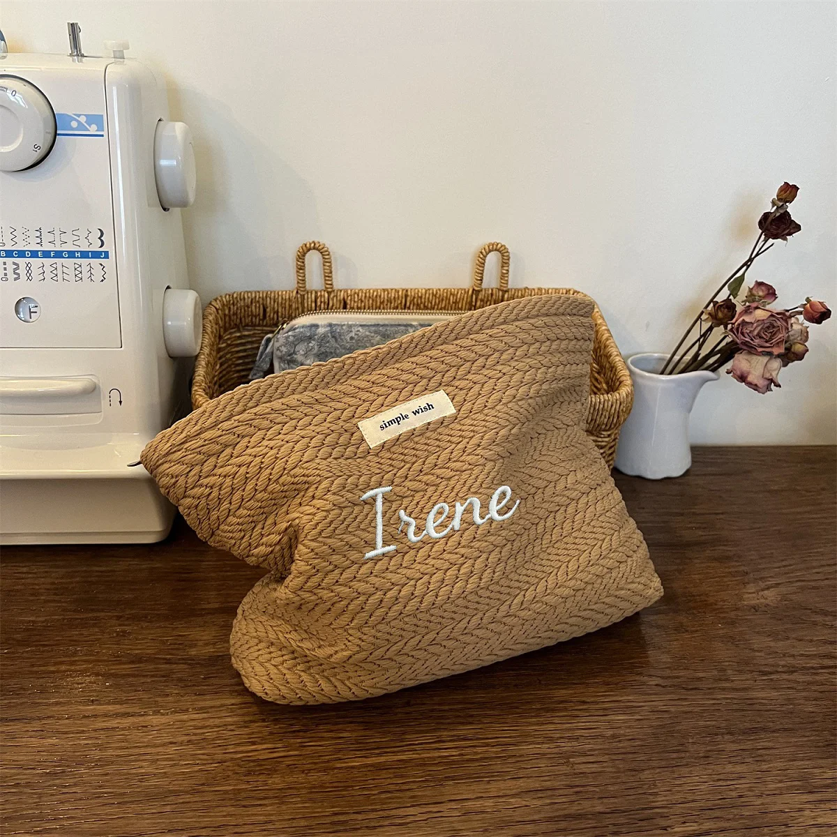 حقيبة مستحضرات تجميل نسائية مخ - مراجعة Women Accessories Pouch وسعره