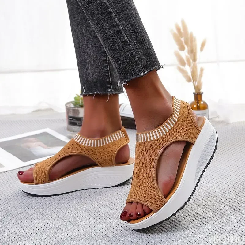 Plus Size Sandals Women 2021 Fashion Casual Platform Shoes Women Shoes Comfort Summer Soft Sport Sandals Breathable Sneakers