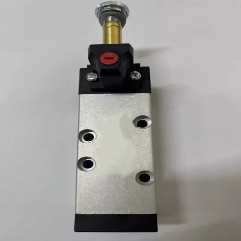 

Совершенно новый оригинальный электромагнитный клапан 951-000-P15-23-CN01 952-000-P15-23 952-000-P11-23 962-000-P11-23 953-000-P15-23