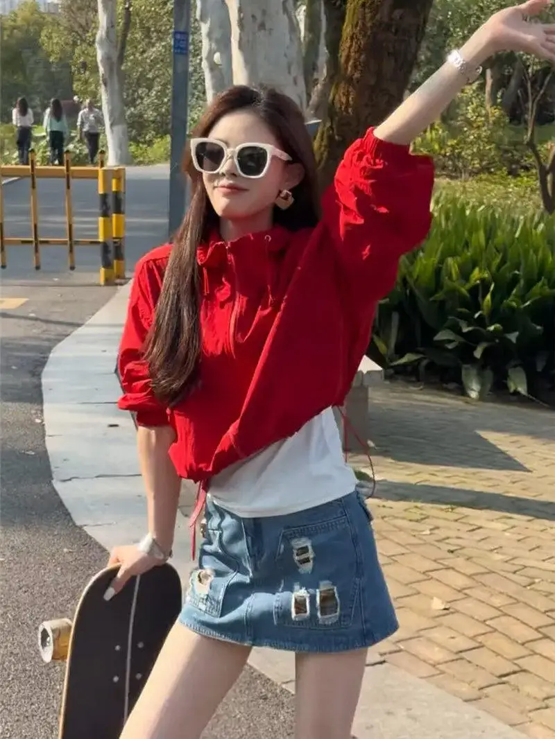 Women's Hooded Lightweight Spring Summer Fashionable Loose Casual Short Length Sun Protection Outerwear Jacket Zipper Closure