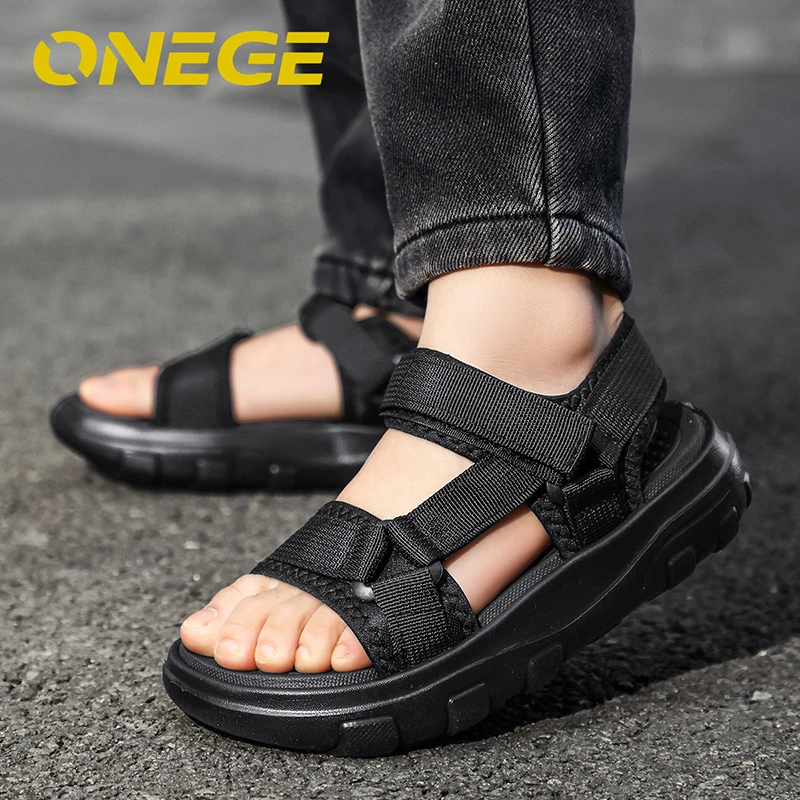 

K2618 Пара нескользящих сандалий для мальчиков старшего возраста, легкая и удобная детская спортивная обувь, простая пляжная обувь, новая летняя износостойкая обувь.