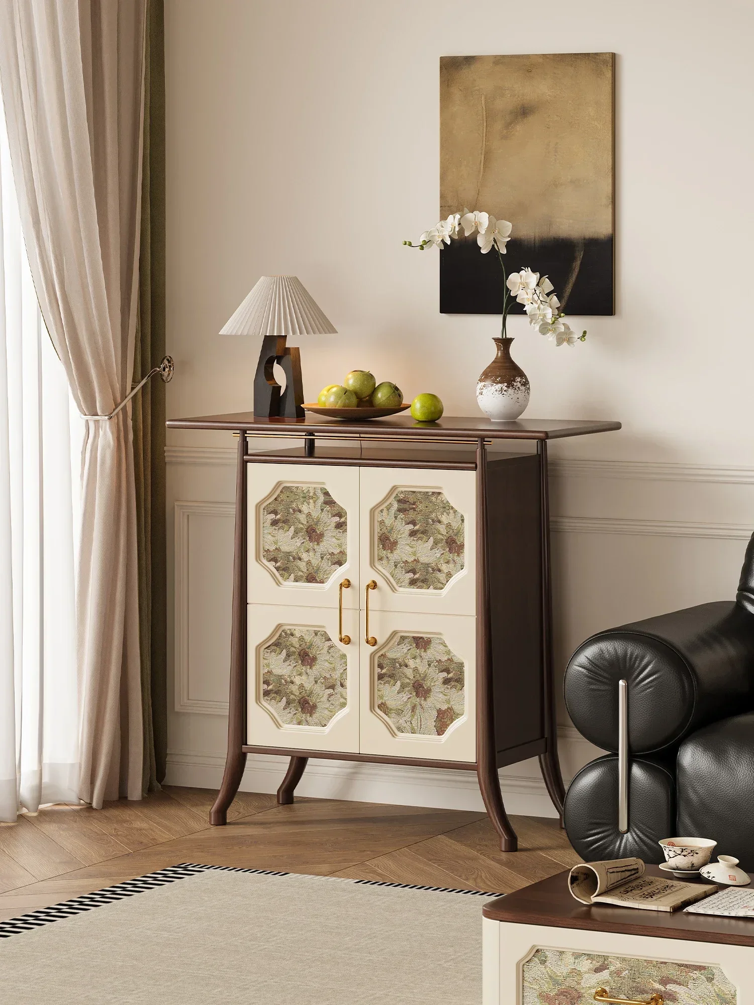 Entrance cabinet designer enters the door and enters the chest texture storage