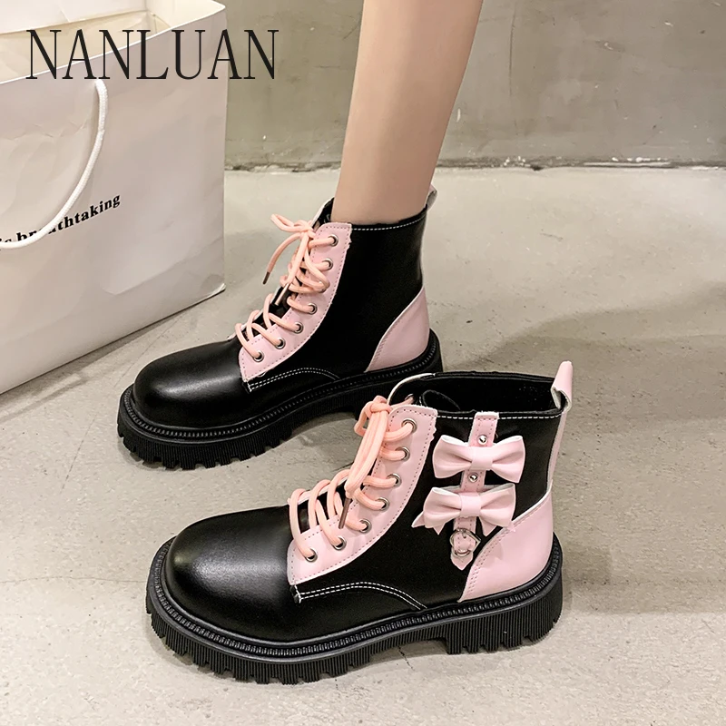 2024 Boutique Autumn Winter Fashionable Women's Boots Comfortable Thick-soled Women's Shoes High-end Hot-selling Fashion Boots