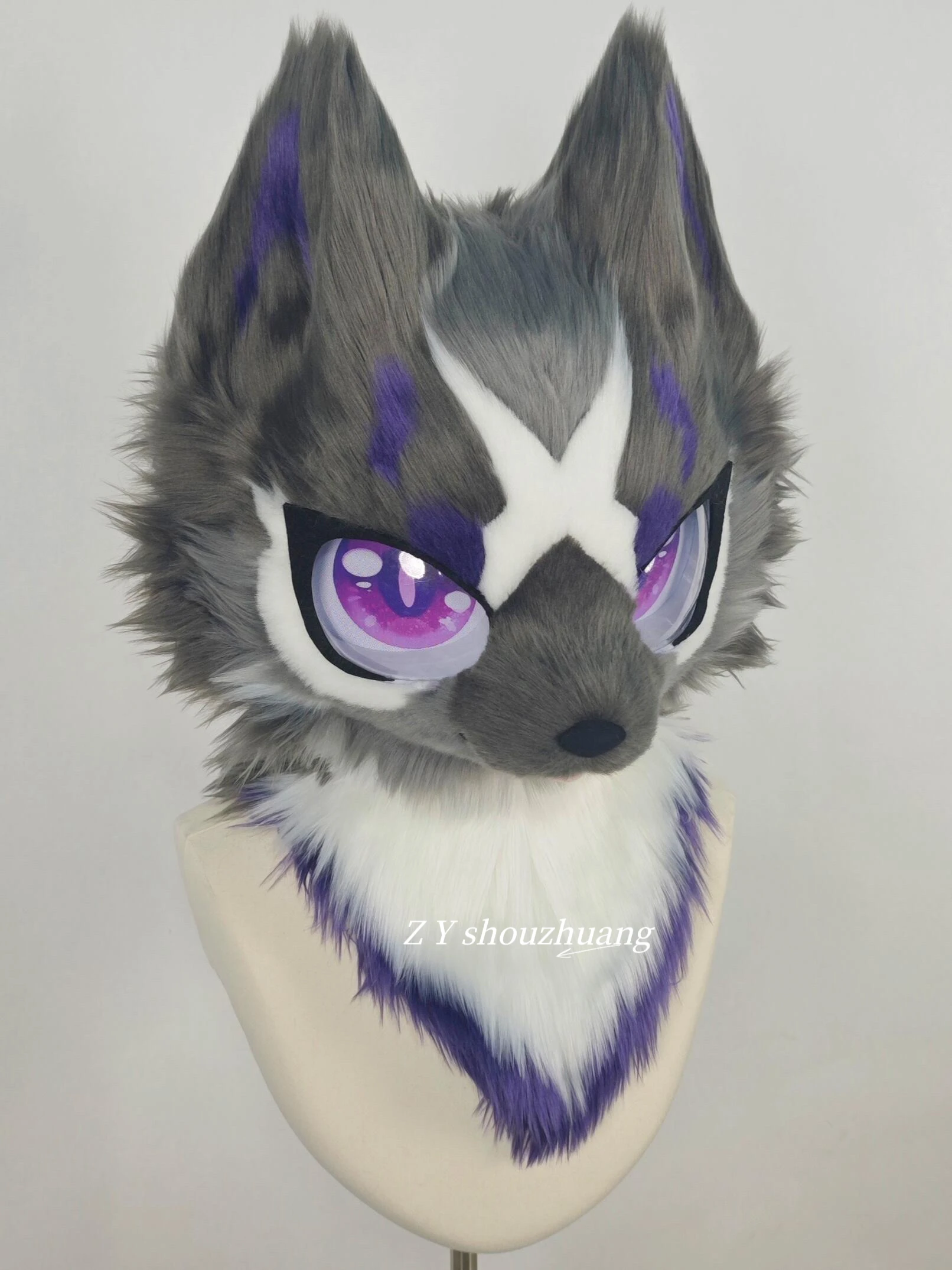 

Handmade fluffy head Customized fur clothing for wild beasts Role-playing party Christmas and Halloween Stylish fox wolf