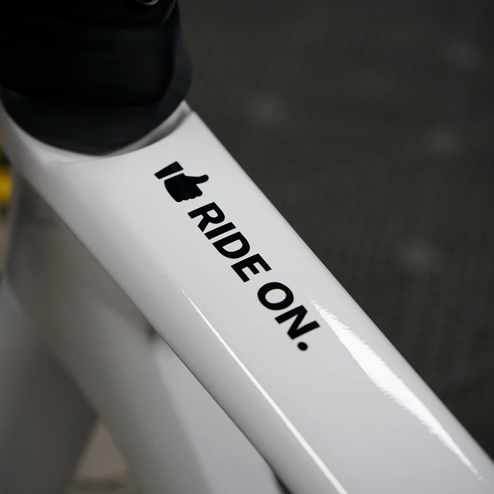 1PC RIDE ON Road naklejki na ramę roweru MTB górna rura roweru kask wodoodporne DIY akcesoria dekoracyjne rower etykiety winylowe