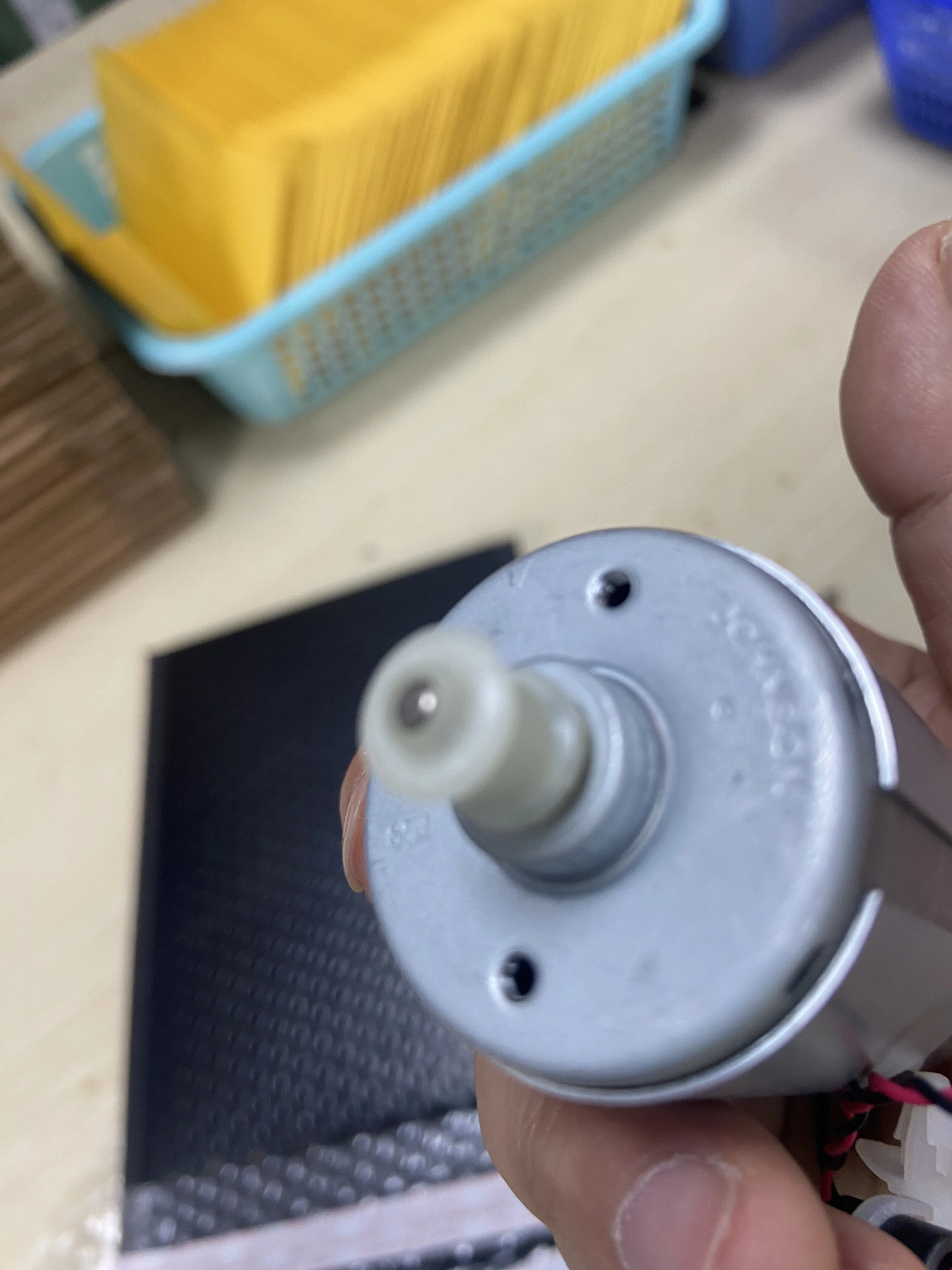 

Оригинальный новый двигатель каретки CQ890-67006 для HP DesignJet T120 T520 T730 T830 CQ890-60092 F9A30-67063 детали плоттера