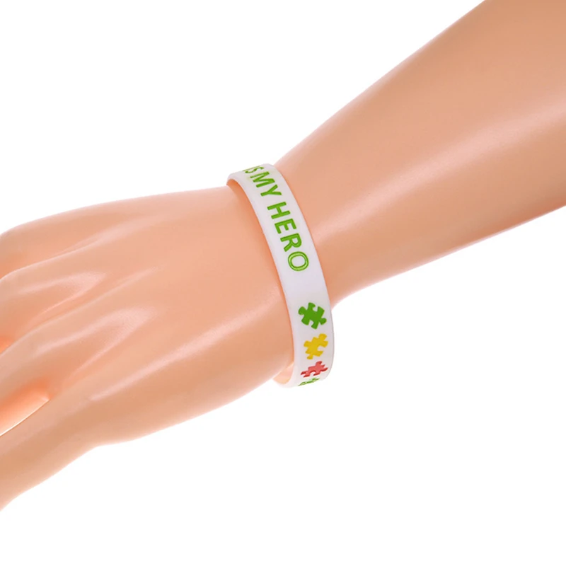 1 PC Emotional Gift for Mom My Daughter is my Hero Silikon-Gummi-Armband mit Puzzle-Logo, modisches Armband, Erwachsenengröße – Detail 5