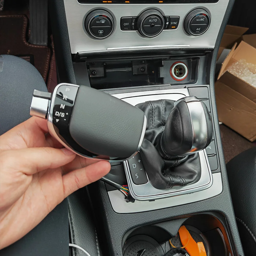 

Gear Shift Head LED DSG Knob Center Console Auto Shifter