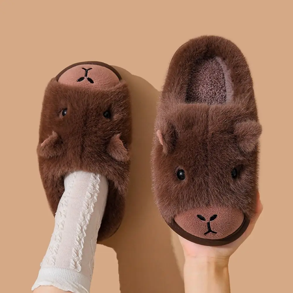 Domowe kapcie zimowe z pluszu w kształcie kapibary, miękkie, antypoślizgowe, futrzane kapcie z kreskówkami, grube, ciepłe, urocze bawełniane buty domowe dla par.