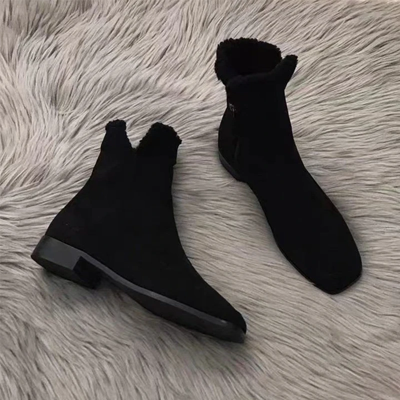 النساء الفراء الثلوج الأحذية الشقق أحذية رياضية دافئة أفخم حذاء من الجلد 2025 الشتاء الاتجاه حذاء رياضة البريدي تشيلسي الأحذية المشي Mujer Zapatos