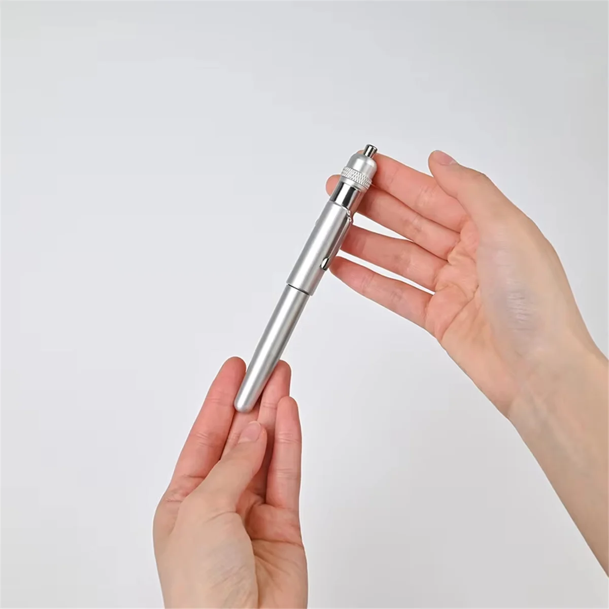 B50C Precision Dripping Oil Pen Aluminum Alloy Applicator Precisely Applies Other Lubricant Firm Maintenance Oiler Pen