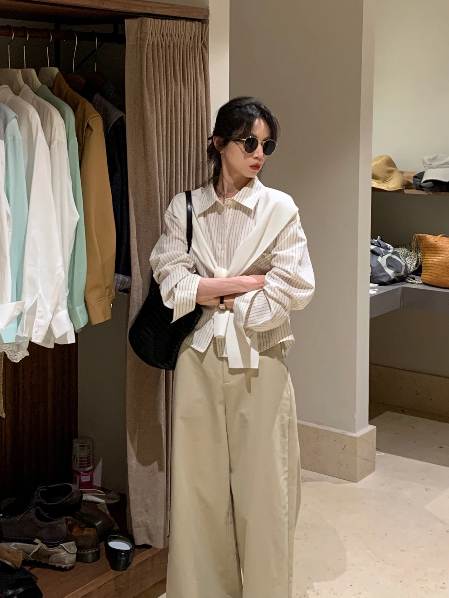 

Women's Loose Casual Striped Long Sve irt Spring 2026 New Sle French Sle oulder Scarf Included Faionable Top