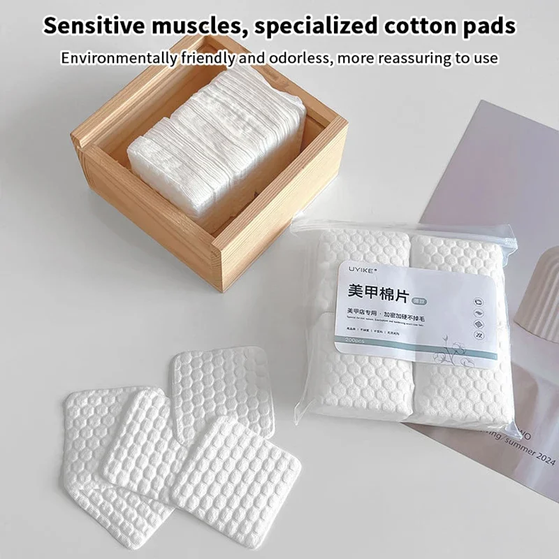 200Pcs Nail Cotton Pad Polish Remover Gel Clean Manicure Napkins Lint-Free Wipes Cotton Cleaner Paper Pads Varnish Tool