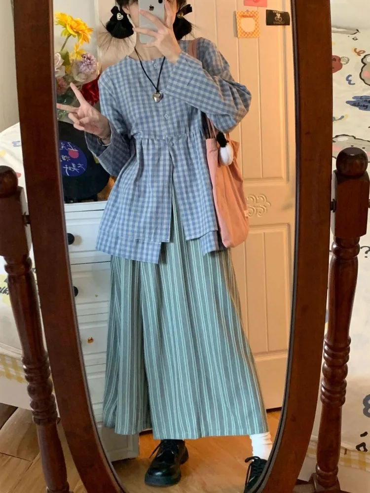 Blauw geruit overhemd dames Japanse schattige ronde hals losse split ontwerp blouses lente preppy stijl losse tops met lange mouwen