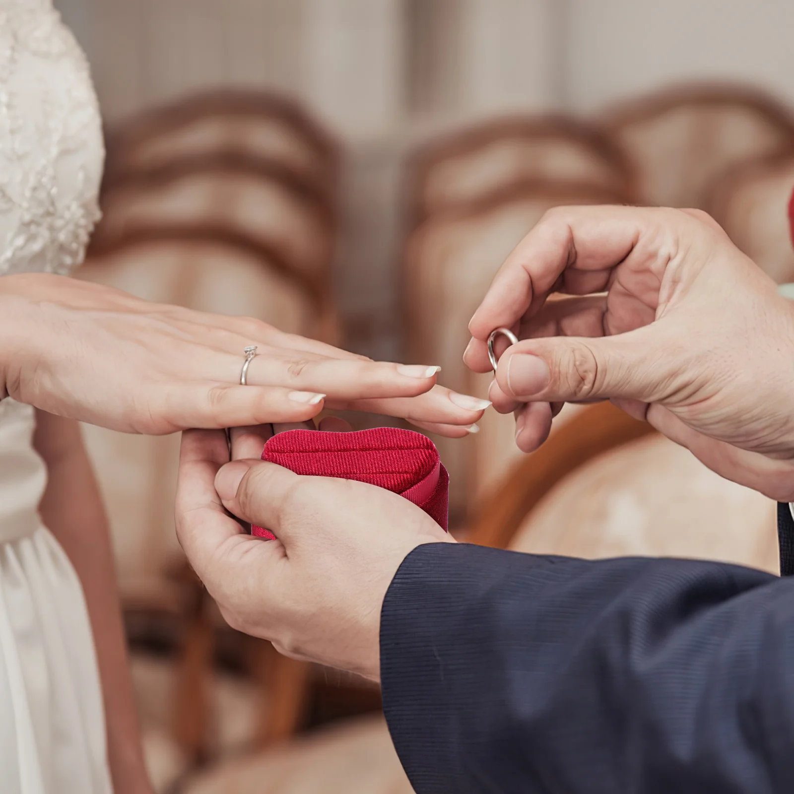 

Heart Shape Jewelry Ring Box Smooth Portable Double Ring Gift Case for Wedding Engagement Valentine Anniversary Present