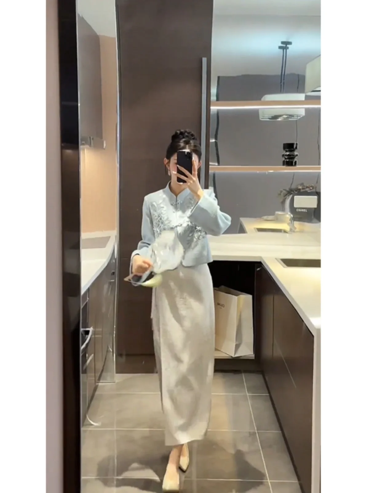 

Модный новый комплект в китайском стиле: платье и костюм-тройка для женщин на весну-лето 2025 года, ранняя осень, маленькие размеры