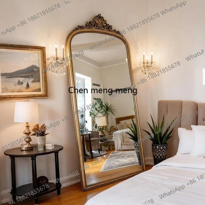 

American retro carved floor mirror, floor leaning against the wall, full-length mirror, clothing store dressing mirror