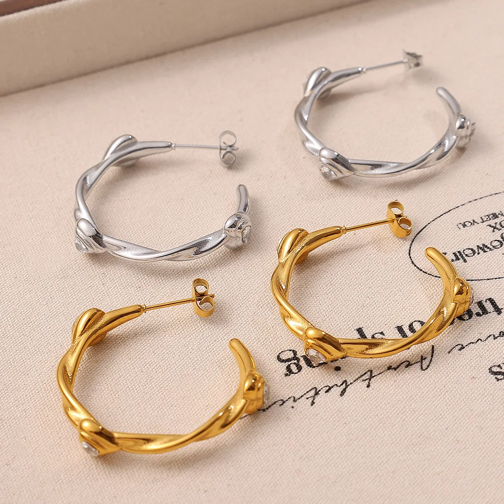 

Keen on Stainless Steel Earrings Light Luxury High-end Photosensitive Surface Handmade Caring Fashionable Elegant Jewelry