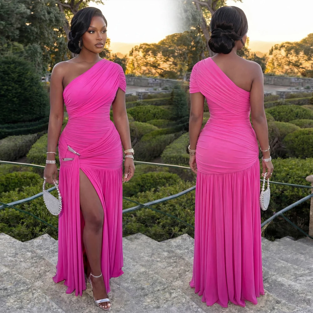 Sommerliches Damen-Abendkleid: Sexy One-Shoulder-Maxikleid mit Raffungen, Mesh-Einsatz, Metallschnalle, hohem Schlitz und plissiertem Saum – Partykleid 2026 – Detail 5