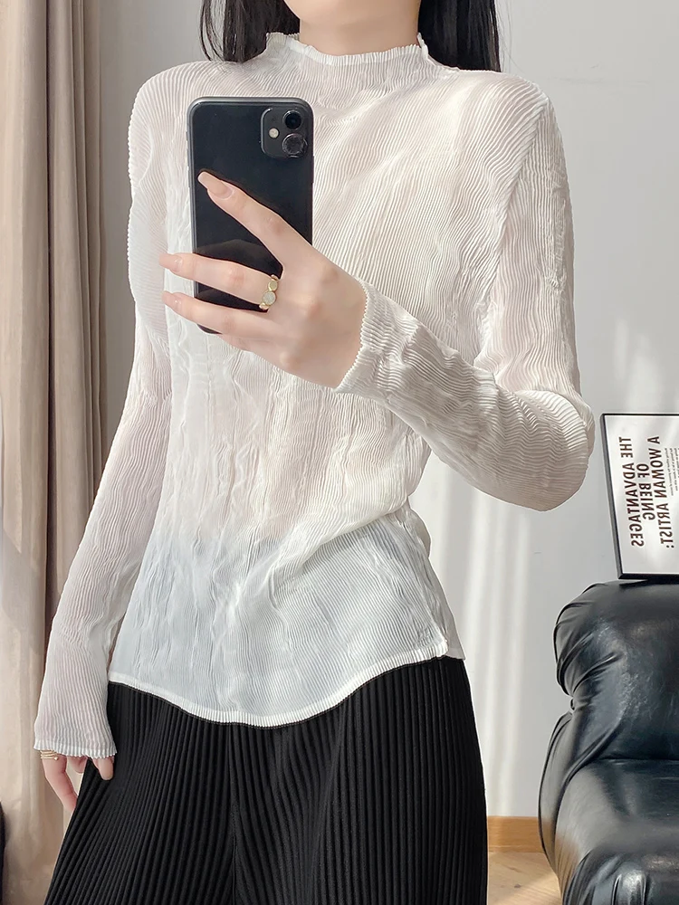 

Slim Fit Long Sleeve Women's Base Shirt Thin Polyester Fiber Ultra Short Style round Neck Zipper Design Commute Style T-shirt