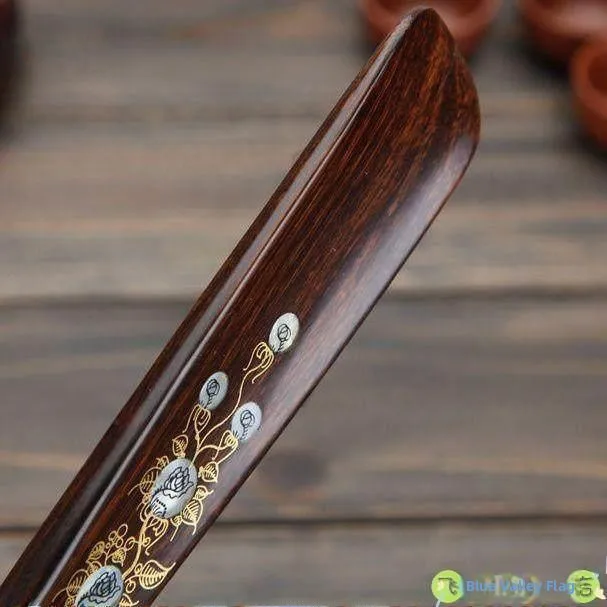 

Long Handle Walnut oe Horn Home Use Easy Way to Put on And Take off oes Fly Blue Valley Brand Practical oe Care Tool