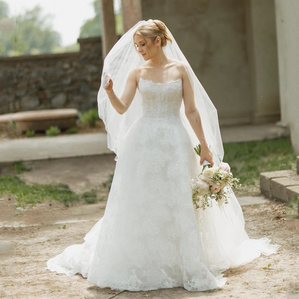 

Lace Wedding Dresess Strapless Applique Sleeveless Luxury Bride Gowns For Women A-Line Backless Robe De Mariée Customized
