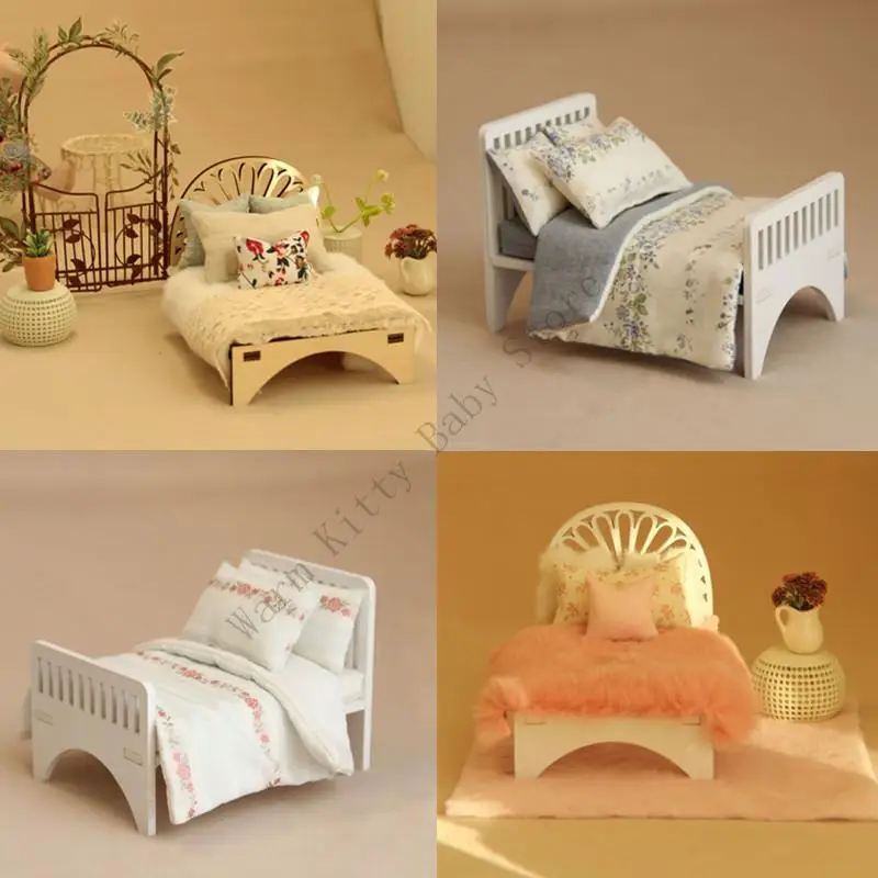 

Dollhouse Miniature Bed Furniture Model 1/12 Scale Dollhouse Bedroom Victorian Mini Wooden Bed with Pillows and Quilt