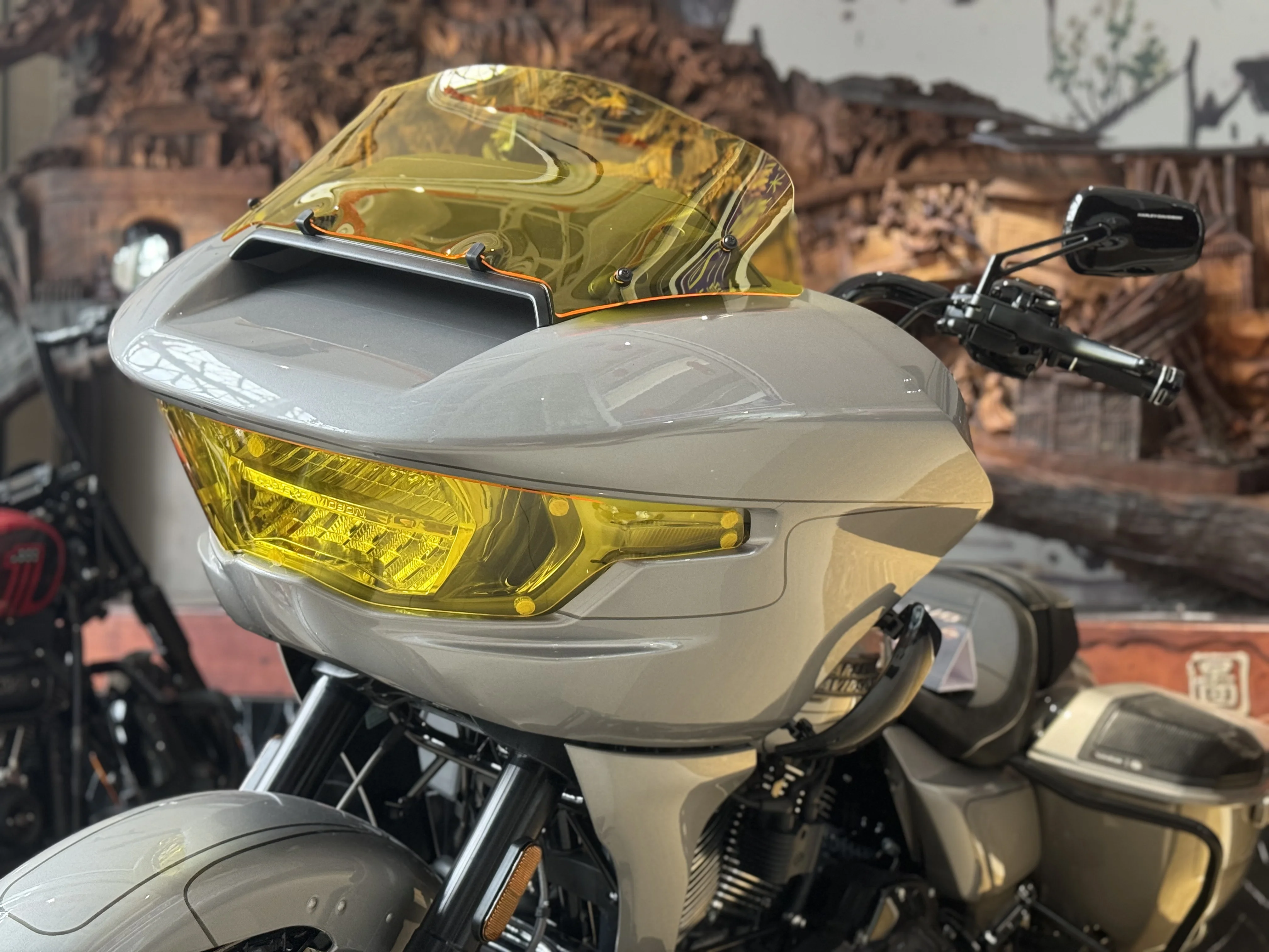2024 Headlight Guard: Protective Fairing Cover for Enhanced Visibility & Style NEW FOR Harley CVO Road Glide FLTRXSE/ST