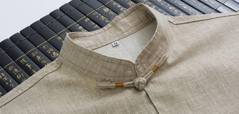 Chinese-style Men's Gray Two-piece Set: A Summer Single-breasted Stand-collar Linen Short-sleeve Shirt and Ankle-length Pants.
