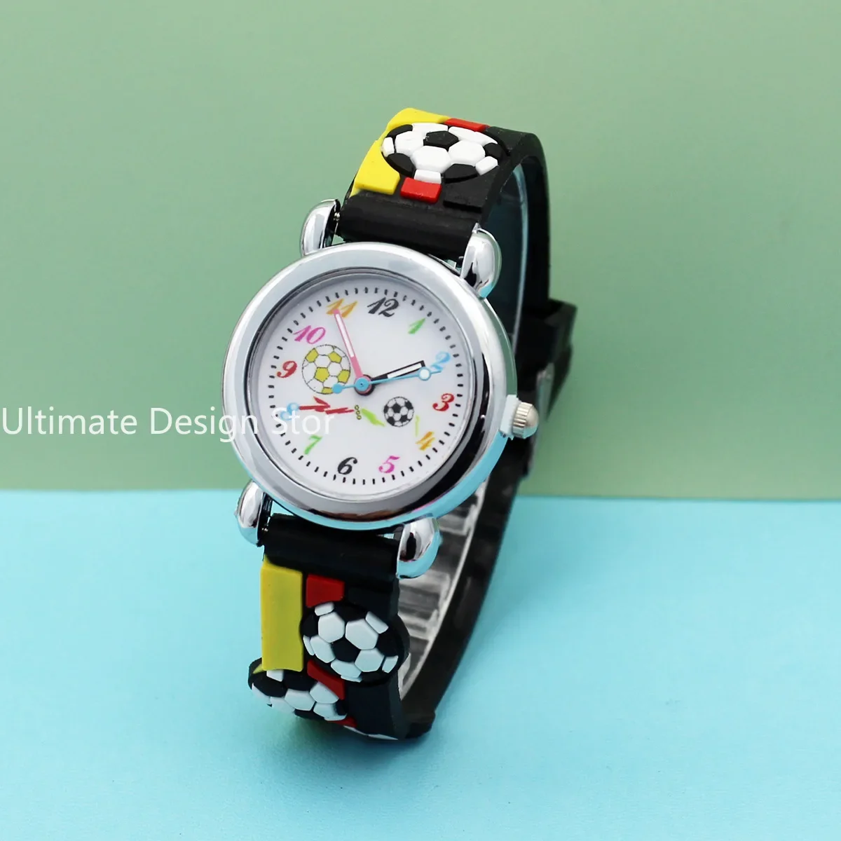 Nieuwe Mode Kleur Cartoon Voetbal Studenten Kinderen Kijken Quartz Horloge Sport Polshorloge Kids Cadeau