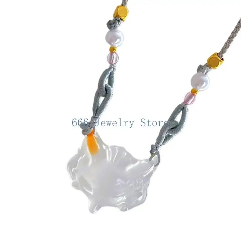 F2TD Elegant Chinese Fashion Wolf Mask Charm Necklace Thin Rosin Constructed For Cultural Incidents And Everyday