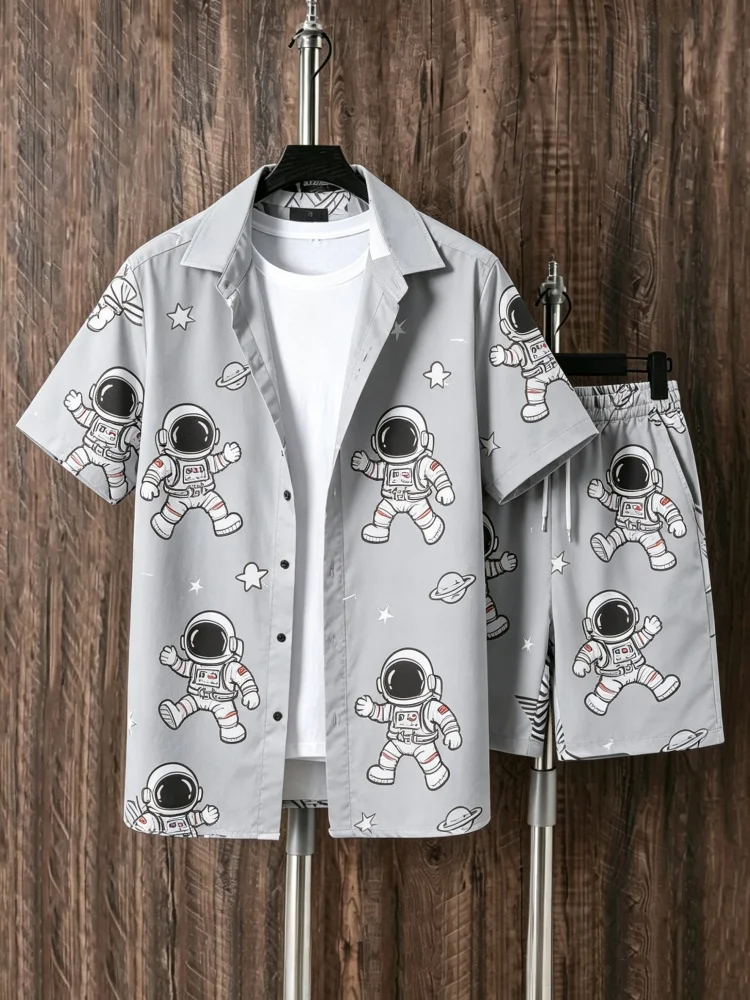 

Men's Short Sleeve Shirt & Shorts Set, Loose Comfort Gray Astronaut Space Print Casual Summer Outfit