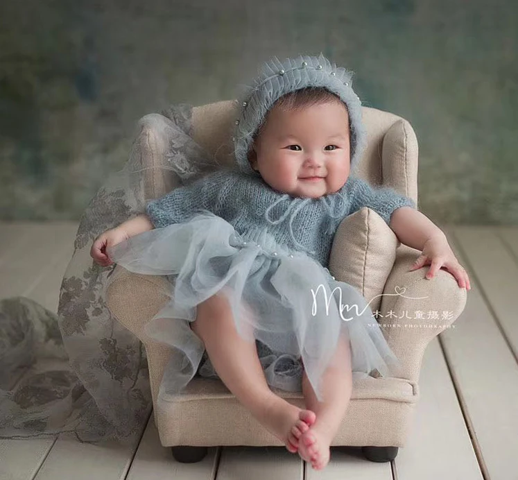 Newborn Photography Props Baby Sofa Hundred Days Posing Props Solid Wood Sofa Full-moon Baby Shooting Accessories