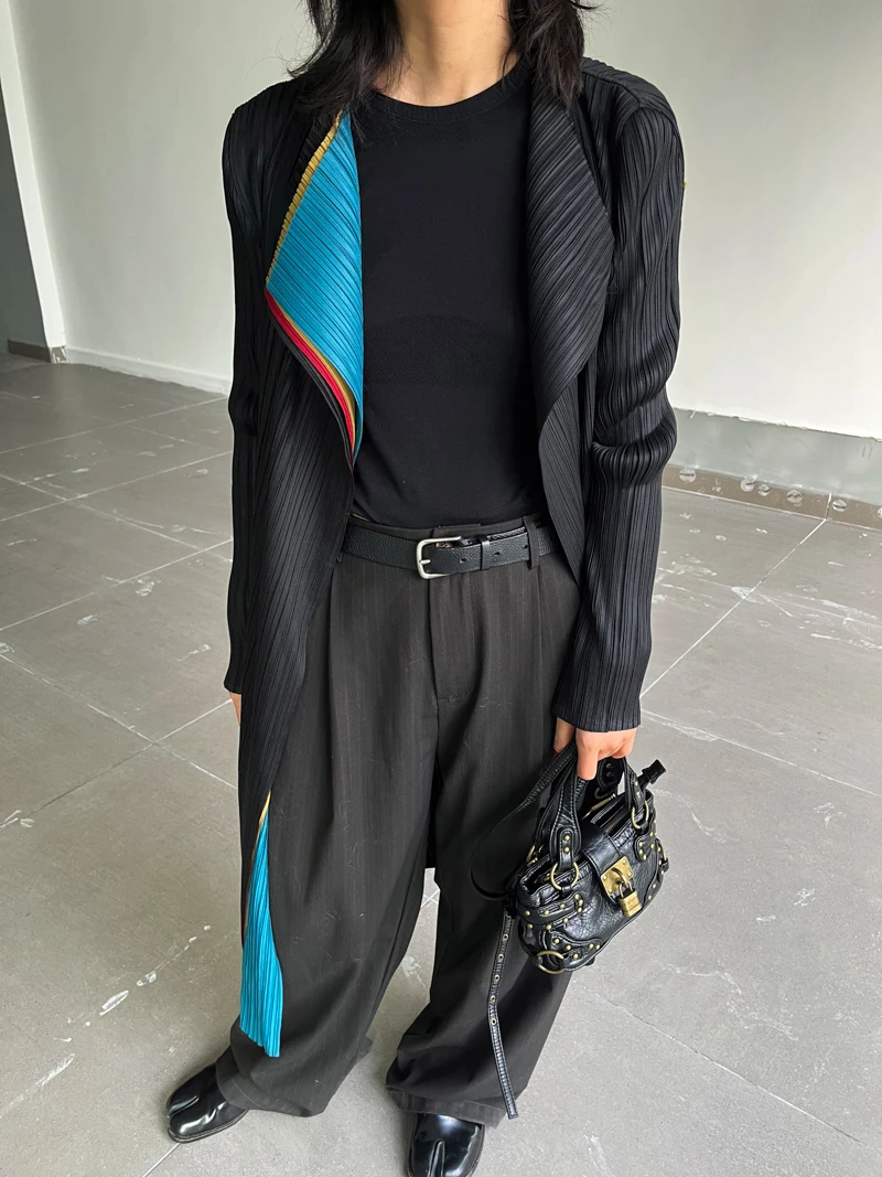 

Уникальный женский топ Dr Jaet для повседневной носки, работы и отдыха, с длинным рукавом, из полиэфирного волокна, с художественным узором и характерным рисунком