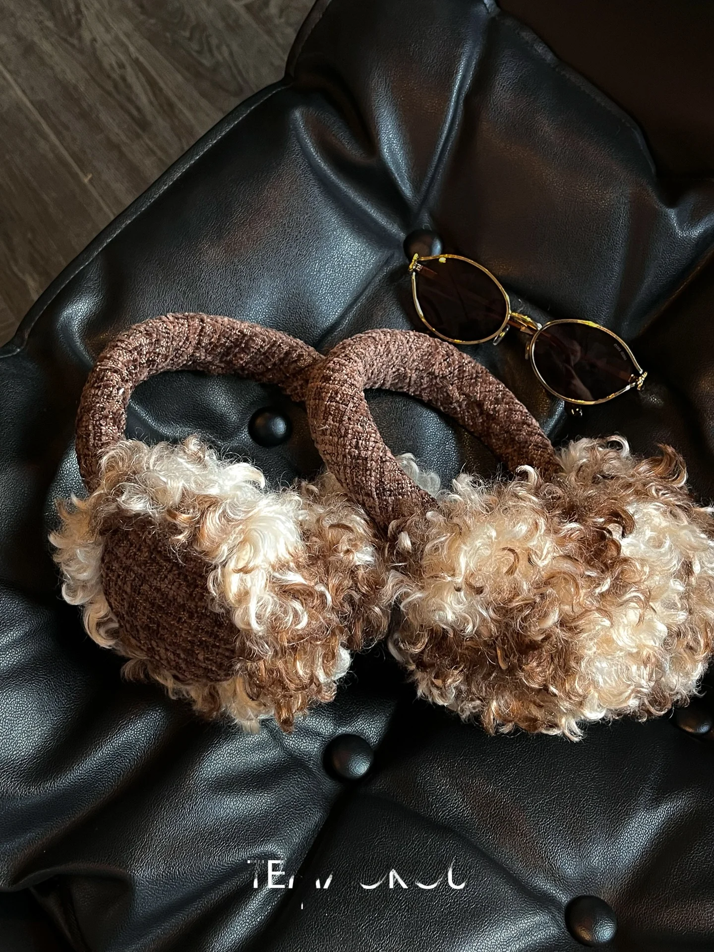 thickened-warm-ear-muffs-brown-plaid-deaf-hair-ear-covers-winter-fashion-accessories-soft-cozy-ear-pads-for-men-women