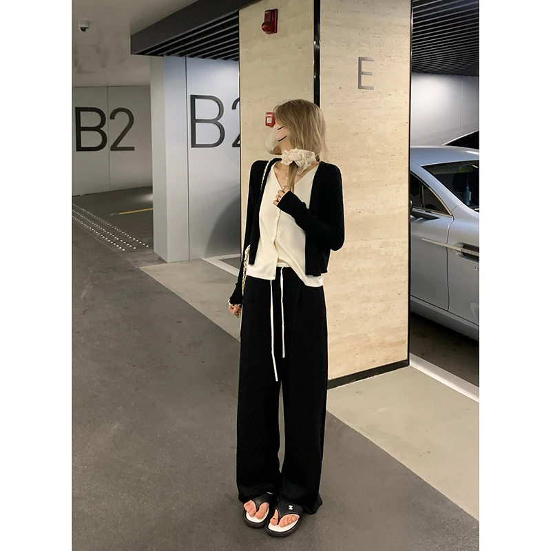 

Женский осенний тонкий кардиган-худи свободного кроя с V-образным вырезом, вязаный, с эффектом двухслойности, повседневный, в корейском стиле