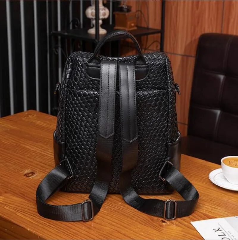 New Fashion High Quality Woven Soft Leather Backpack Women Large Capacity Travel Shoulder Bags School Bag Leisure Backpacks