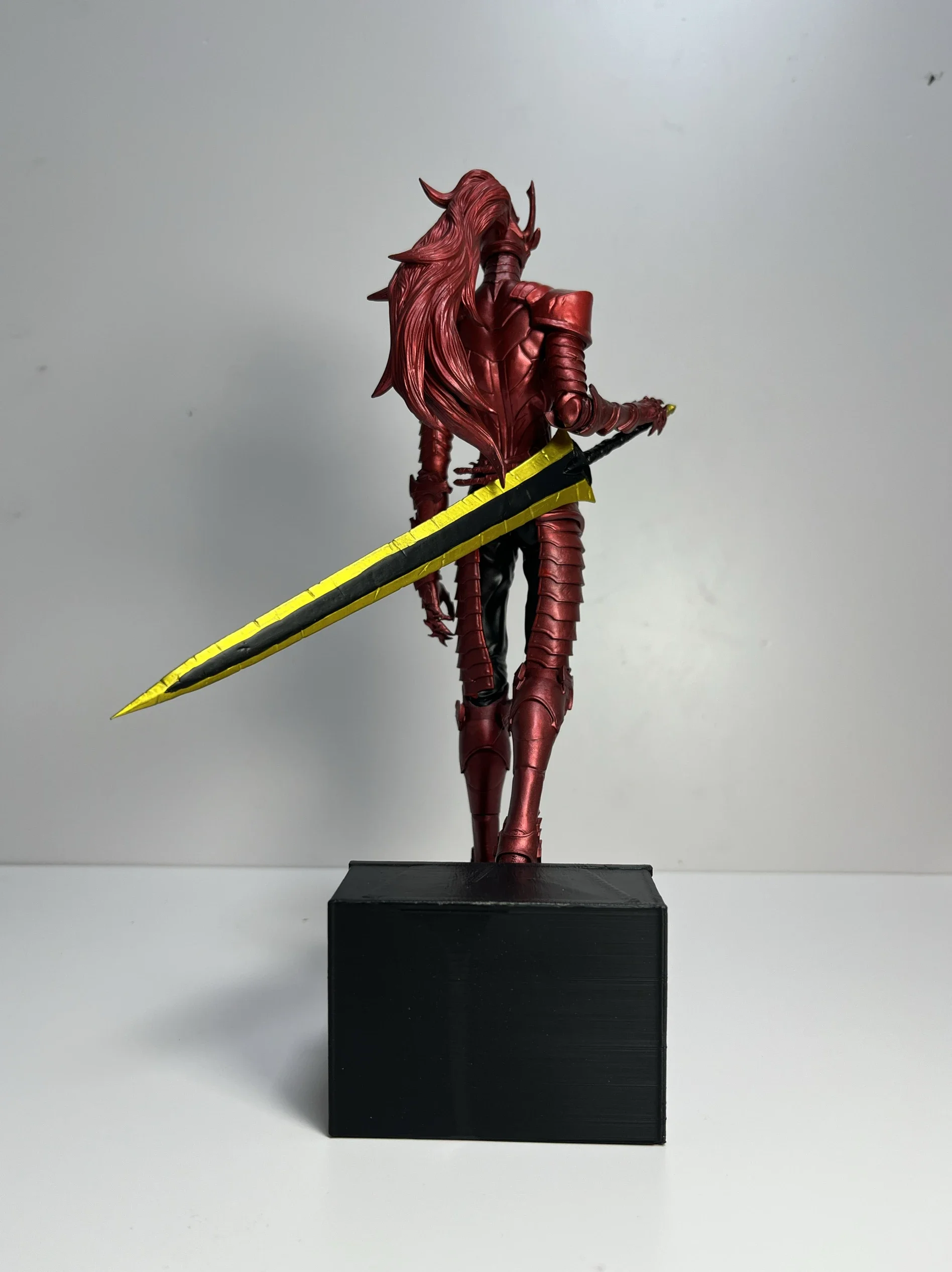 Solo Leveling Knight Yegret Anime Peripheral Resin Model Toy