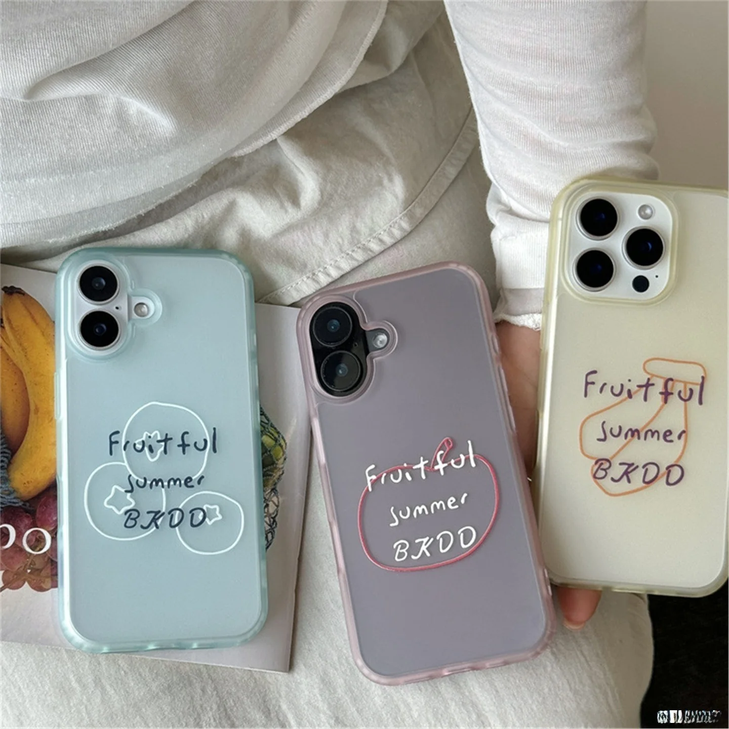 capa-de-celular-com-estampa-de-frutas-e-design-de-linhas-para-iphone-17-pro-max-capa-protetora-universal-para-homens-e