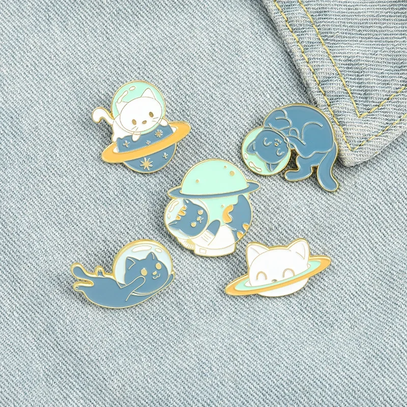 Cats Astronaut Enamel Pins Custom Explore Space Universe Planet Brooches Shirt Lapel Pin Badge Bag Animal Jewelry Gifts for Kids