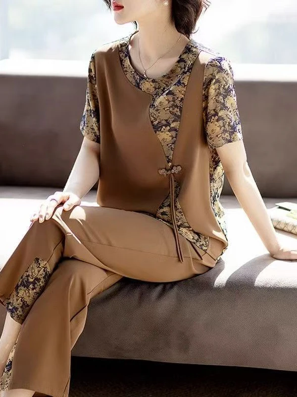 

Fashionable plus Size Women's Short Sleeve Two-Piece Set Summer New Style Mommy Elegant Top Bottoms Ensemble Polyester Fiber