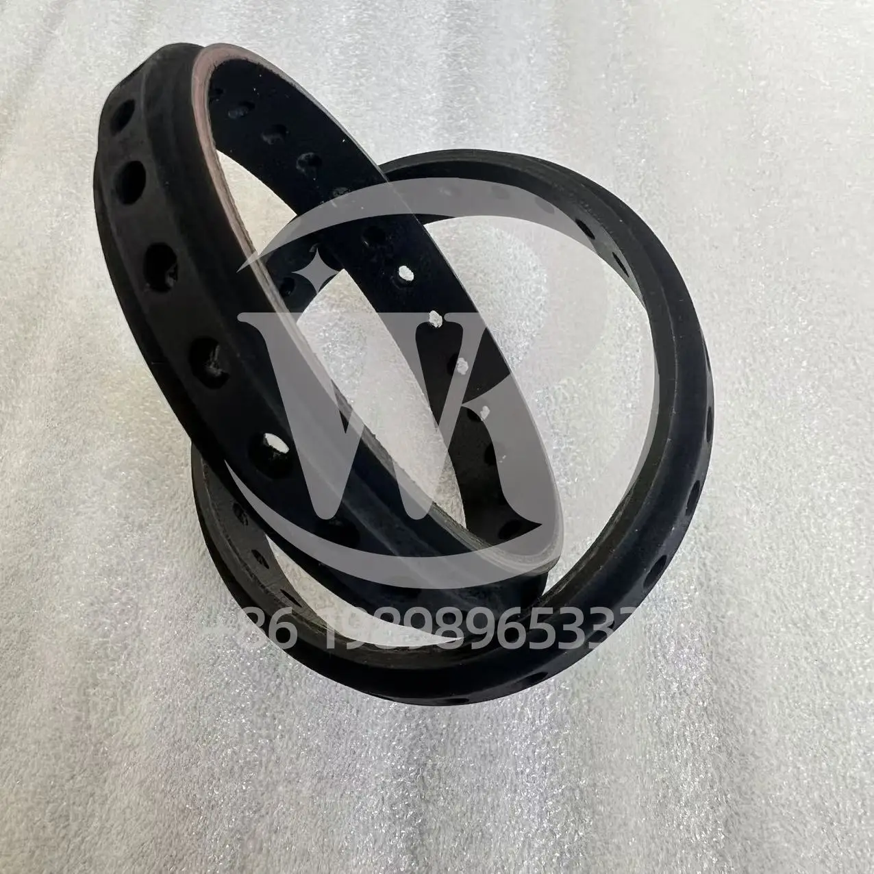 Komori BELT Paper Tail Air Suction Belt Reduction Punching Paper Delivery Belt 26 Holes Komori Lithrone 40 Spare Parts