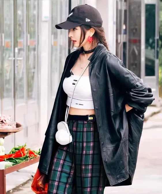 本革バイカージャケット レディース ルーズフィット バットウィングスリーブ ロングコート インディゴレザー 多用途 スリム 通勤に優しいデザイン