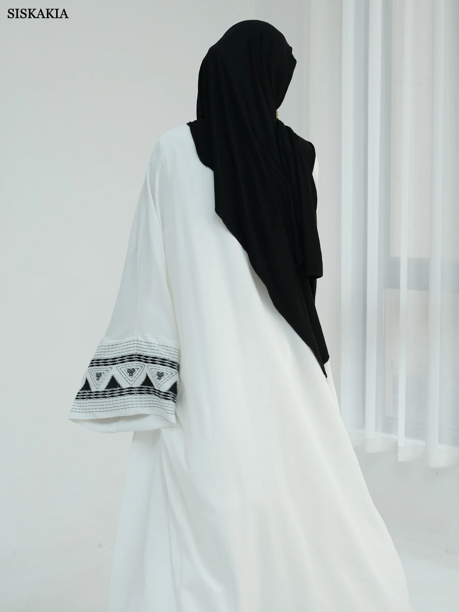 Siskakia Dubai Ricamato Aperto Caftano Veste Femme Musulmane Moda Abaya 2025