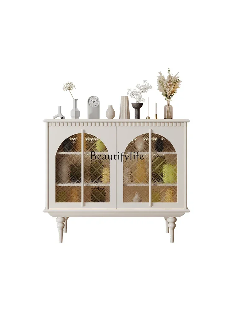 Franse Crèmekleurige Sideboard Kast Inductielamp Glas Display Massief Houten Toegangskabinet