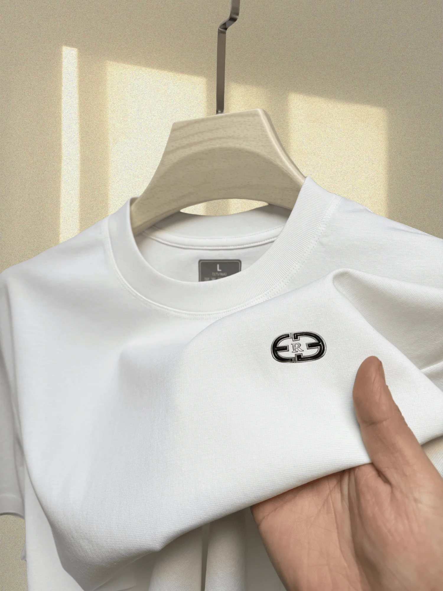 

Casual comfortable breathable high-quality half sleeved summer new men's short sleeve exquisite brand badge best-selling T-shirt