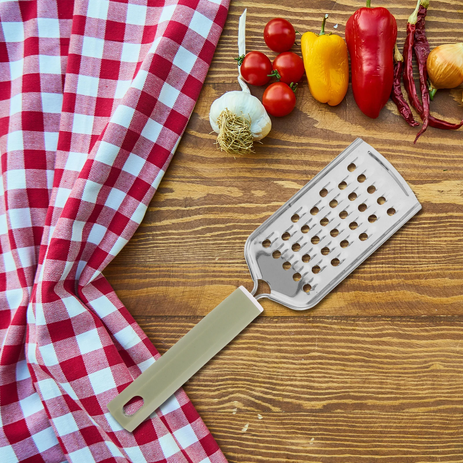 

Handheld Grater PP Handle Cheese Vegetable Potato Garlic Ginger Shredder Kitchen Tool Multi-Functional Food Shredder Efficient