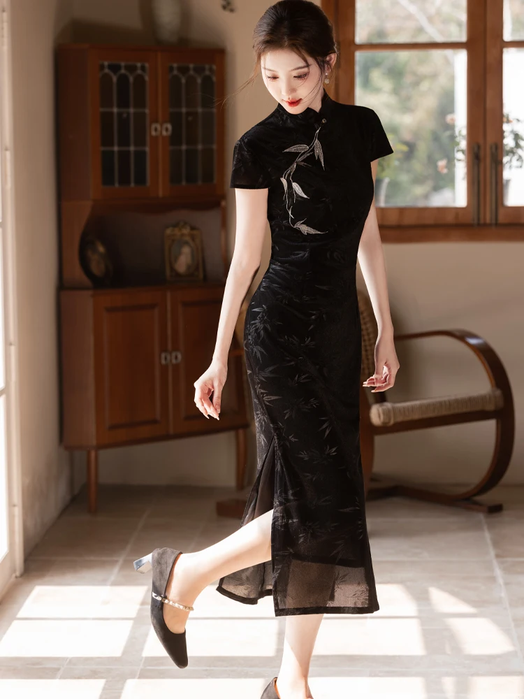 

Новинка! Весенний китайский длинный ципао с вышивкой для женщин, приталенный, для свадьбы