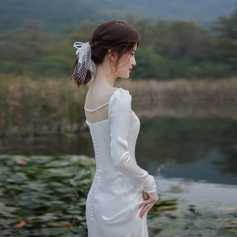 Vestido de novia de tirantes finos, prenda sencilla de satén, ajustada, con botones hasta el tobillo, talla grande